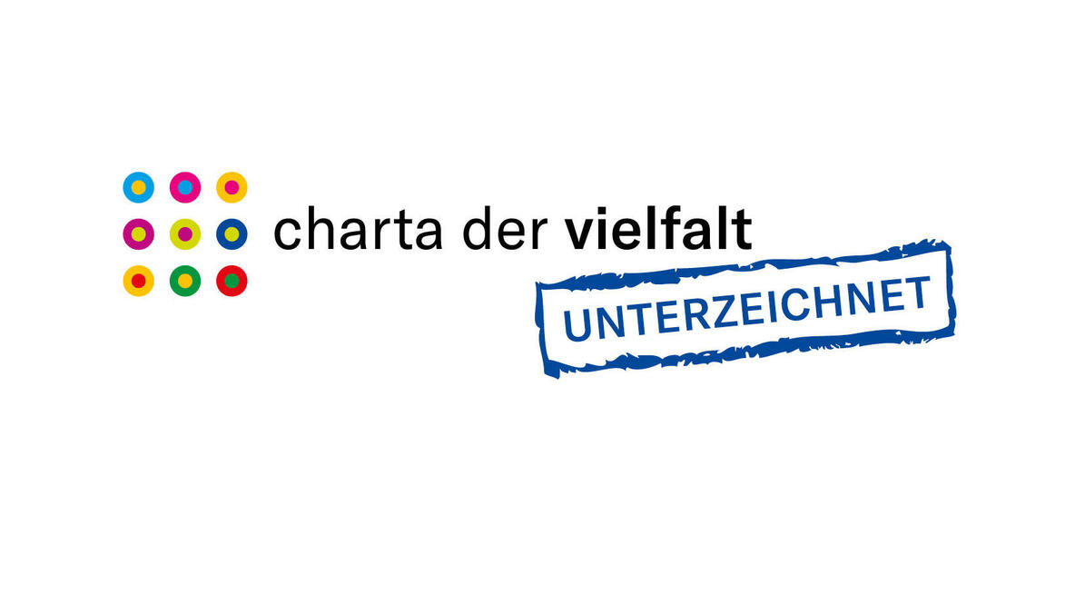 Logo der Charta der Vielfalt und der Stempel "Unterzeichnet".